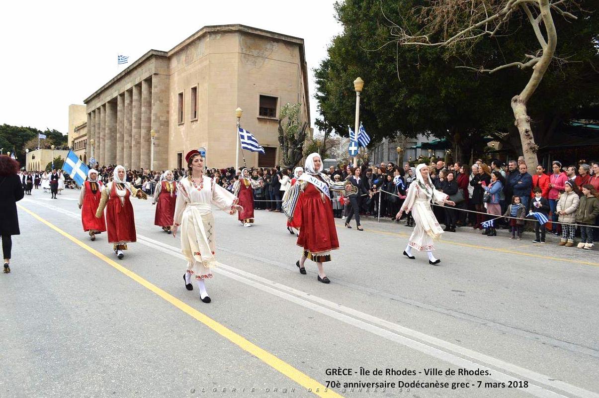 097- Rhodes- Defile Dodecanese grec.JPG